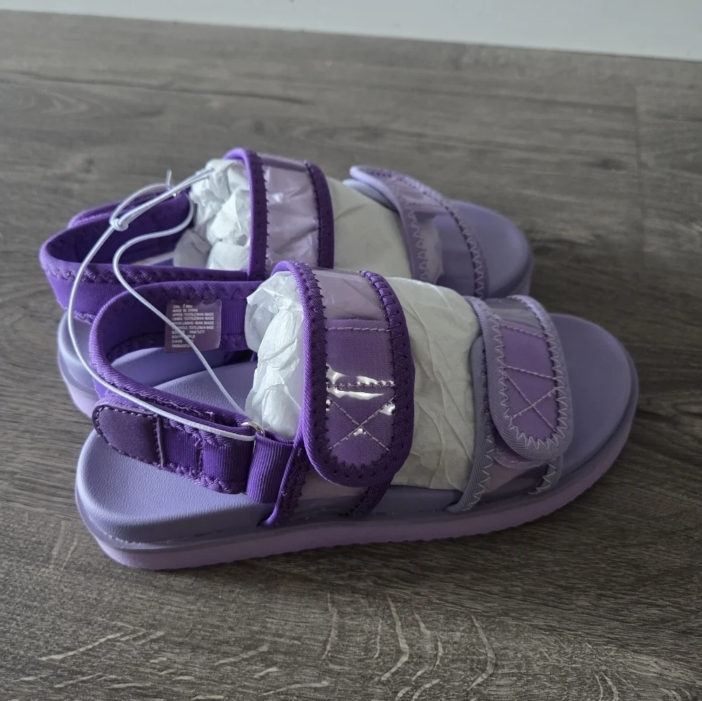 Girls Purple Sandals Size 1 NWT